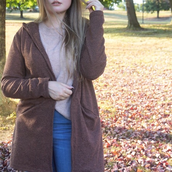 Nice Brown cardigan - Picture 2 of 2